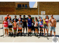 2709-2-Vine-a-coneixer-l-hoquei-en-linia-i-fer-practiques-de-patinatge